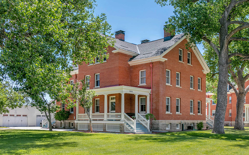 F.E. Warren Family Homes Family Housing in F.E. Warren AFB, WY Photos